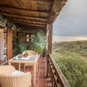 https://casa-oronado.in-canary-islands.com